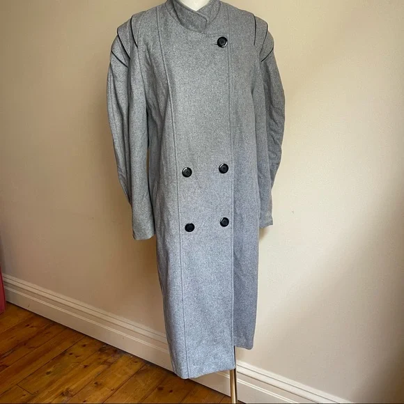 VINTAGE | Long woollen coat with shoulder and sleeve details | Size 14 - Picture 1 of 16